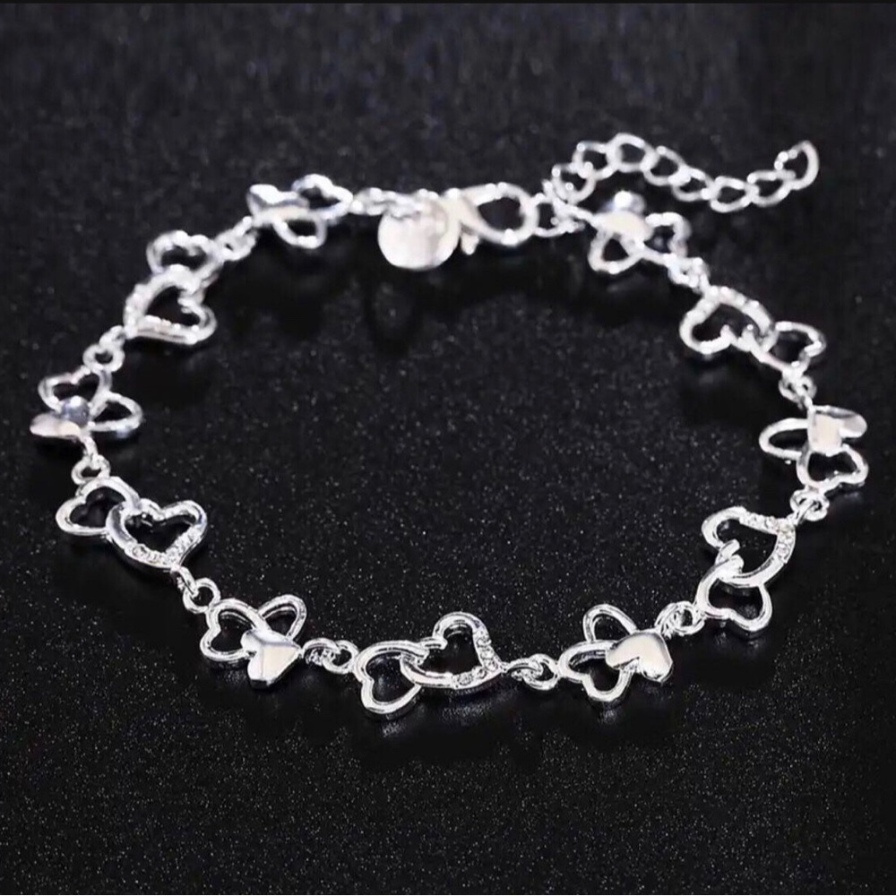 Hearts bracelet